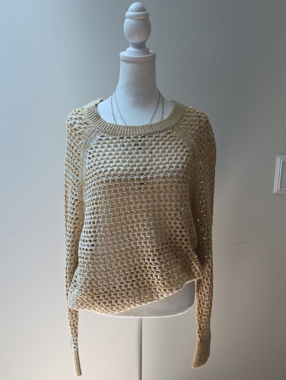 Old Navy Light Yellow Open-Weave Crewneck Sweater